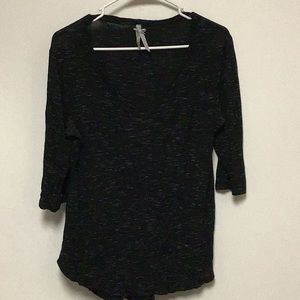 Previously loved quarter sleeve T-shirt size Large